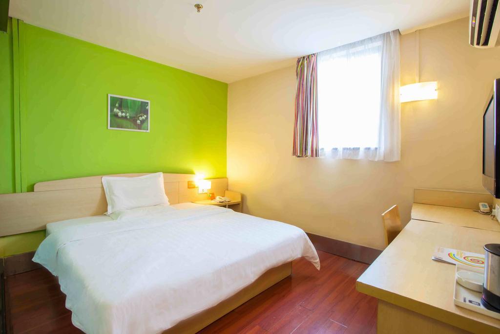 7Days Inn Huangshan Railway Station Стая снимка